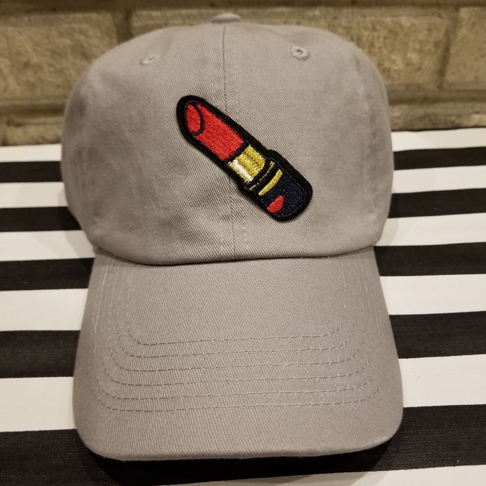 Red Lipstick Make up Gray Dad Hat 💄